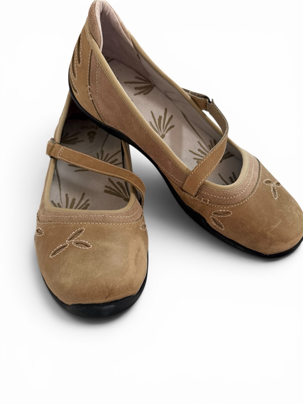 Ahnu Leather Mary Jane Comfort Flats Tan Beige Suede Size 9.5